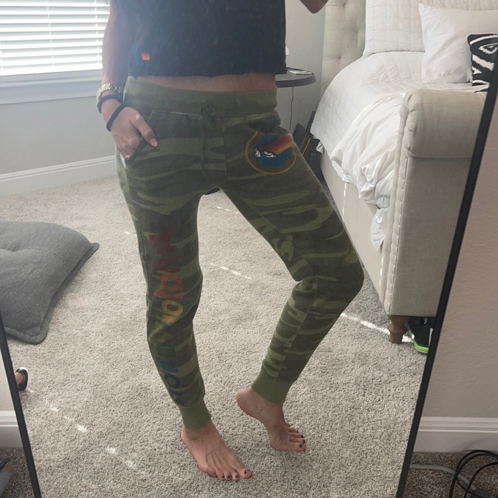 Aviator Nation size Small camo joggers